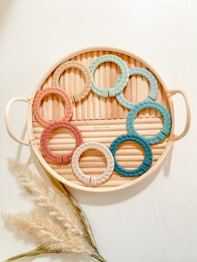 Itzy Rings Linking Teether Rings