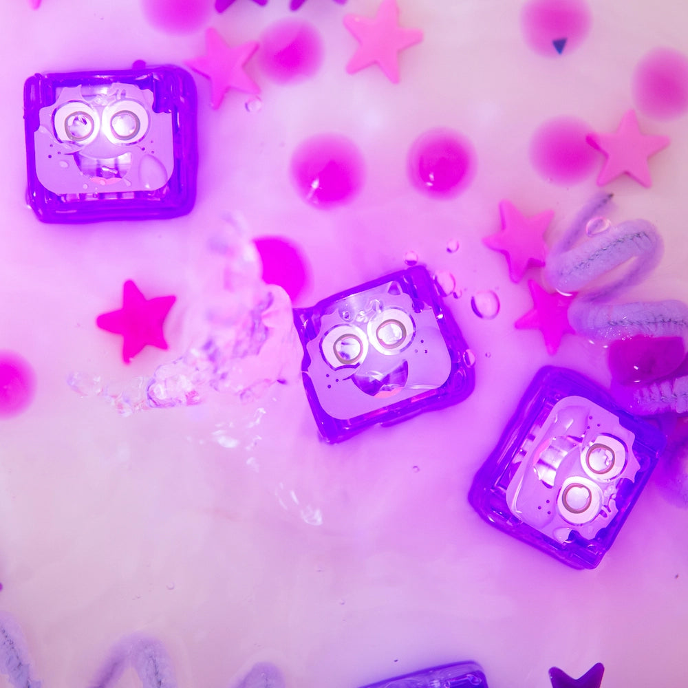 Glo Pals Light-Up Cubes | Lumi (Purple)