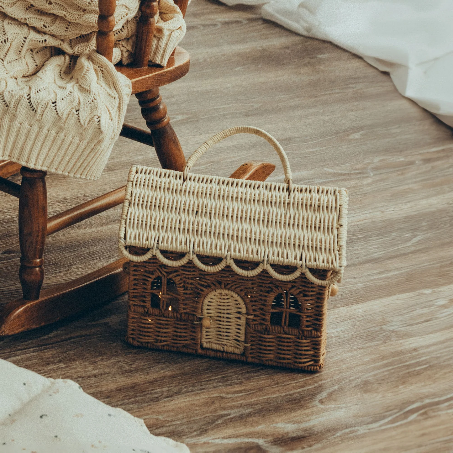 Gingerbread Casa Clutch | Natural & Straw