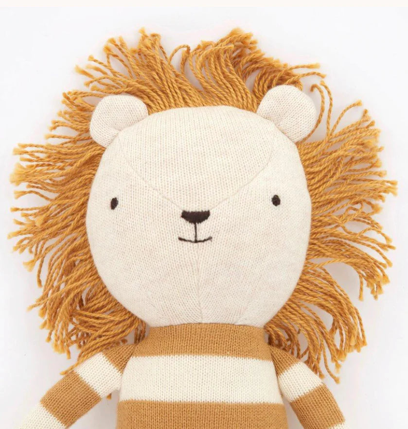 Angus Lion Knitted Toy