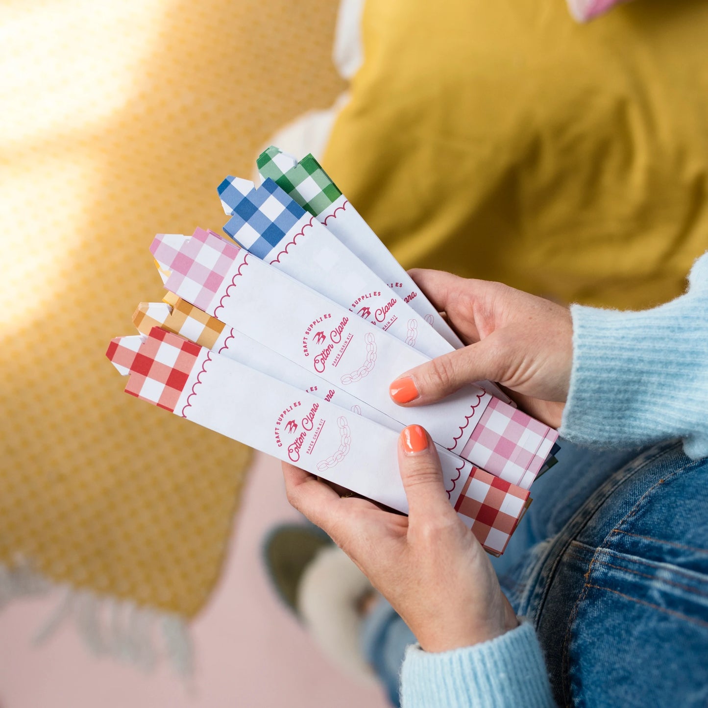 Gingham Paper Chain Craft Kit