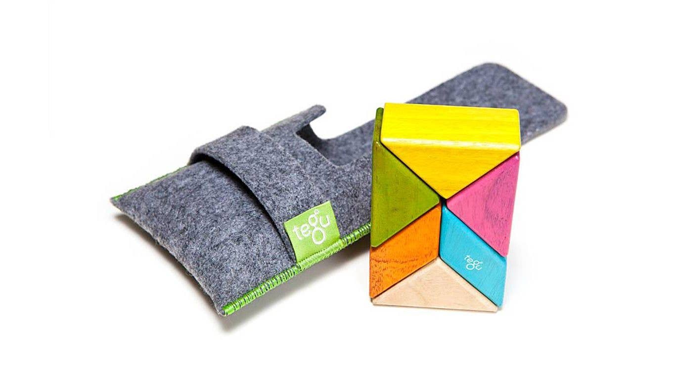 Pocket Pouch Prism | Magnetic Wooden Block Set