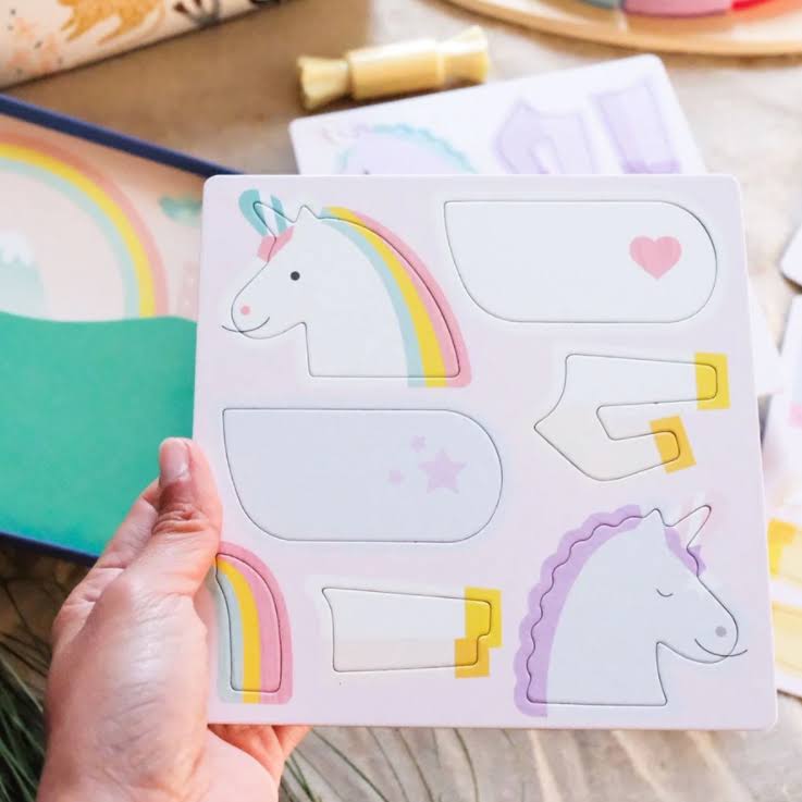 Unicorns | On-The-Go Magnetic Play Set